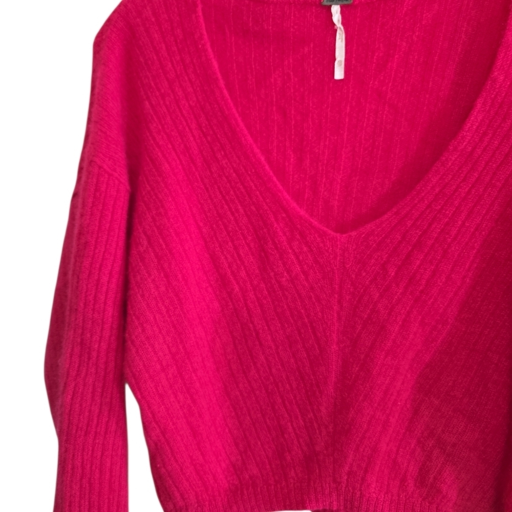 Free People Elias Cashmere Sweater in Hot Pink XS Soft Cozy V-neck - Picture 3 of 8